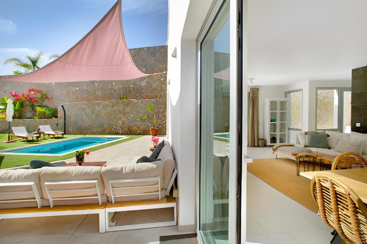 Dream Villa With Heated Pool, Rooftop & Ocean Views Mogan Exterior photo