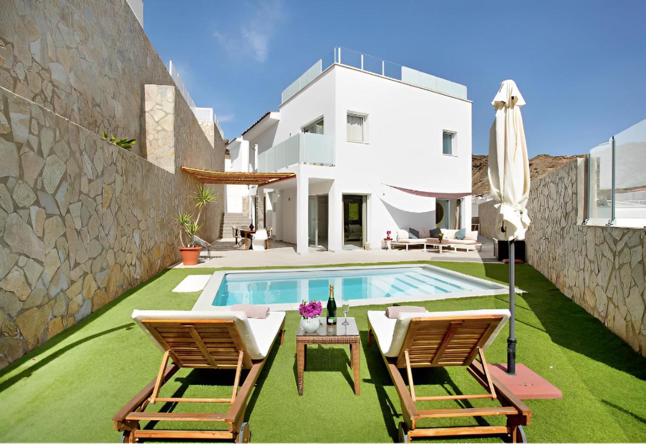 Dream Villa With Heated Pool, Rooftop & Ocean Views Mogan Exterior photo